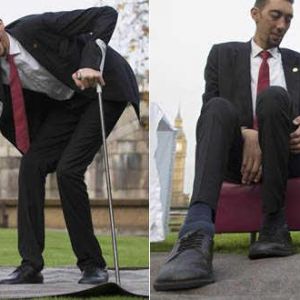 世界最高和最矮男人同聚伦敦 为庆祝第60版吉尼斯世界纪录问世