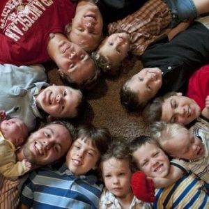 美国夫妇连生12个儿子 即将迎来第13胎